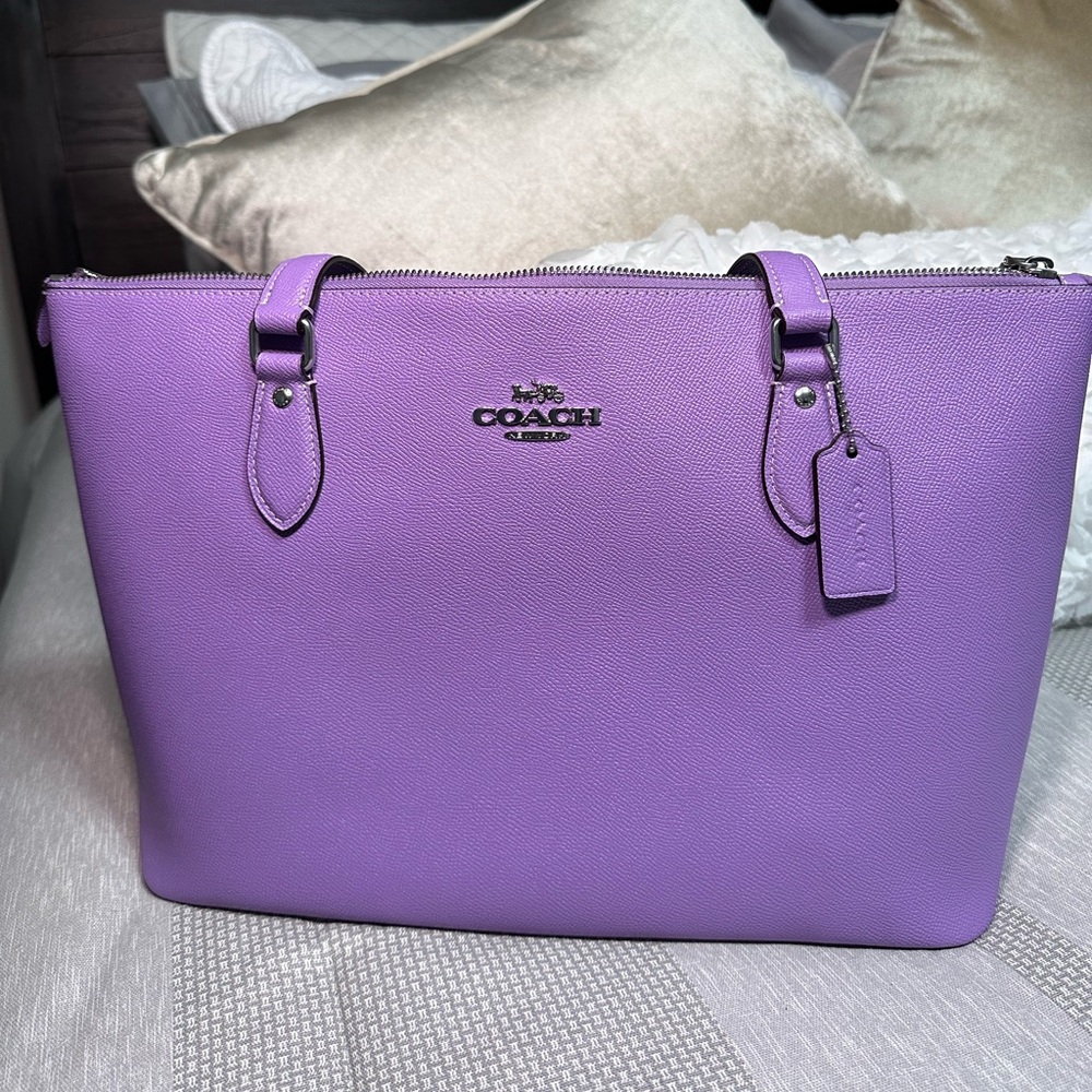 COACH Gallery Tote